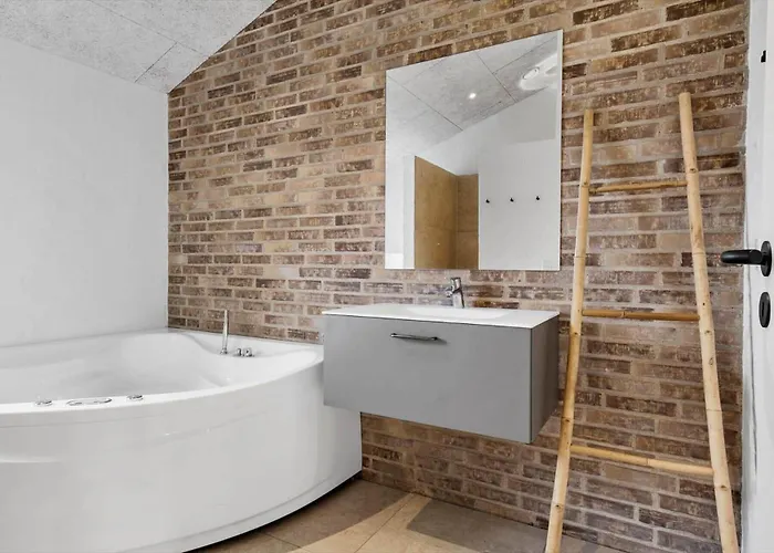 Ln1998-hirtshals-birksvej-6 * Hirtshals